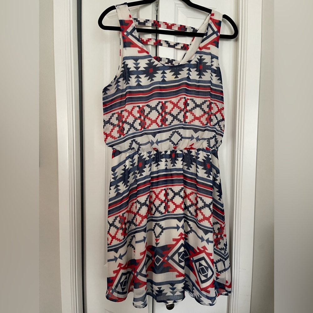 Exhilaration patterned dress
